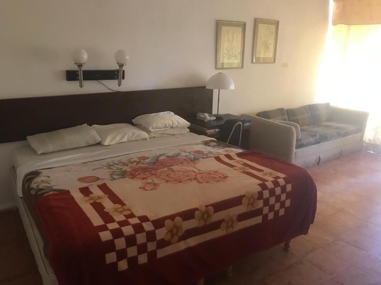 Al Cazar Hotel Akaba Eksteriør bilde